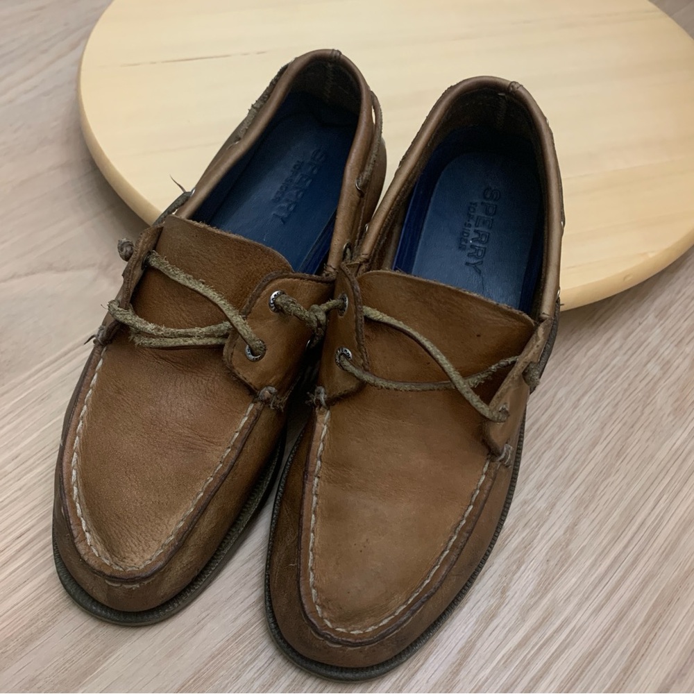 Sperry Boy’s boat shoe AUTHENTIC ORIGINAL 2 EYE, size 3.5